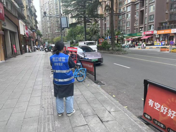 數字城管迎風(fēng)而上：科技守護“頭頂安全” 嚴查違規牌匾筑牢城市防線(xiàn)